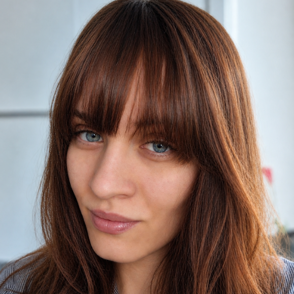 Dr. Dominika Jarčušková