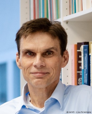 Prof. Dr. Armido Studer