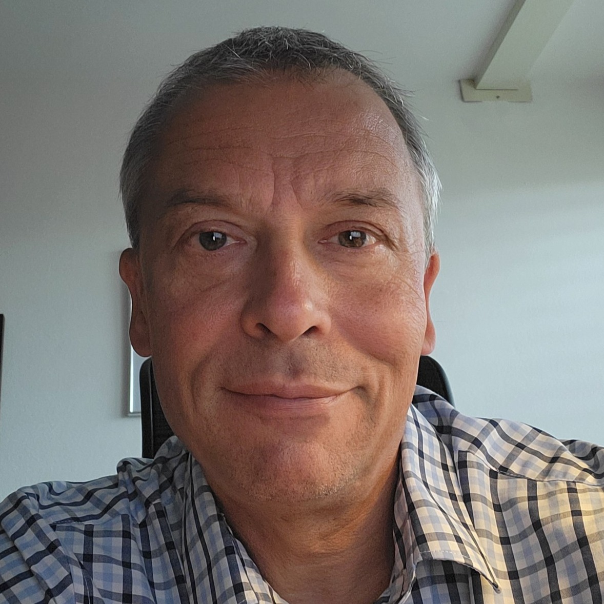 Assoc. Prof. Uroš Stritih