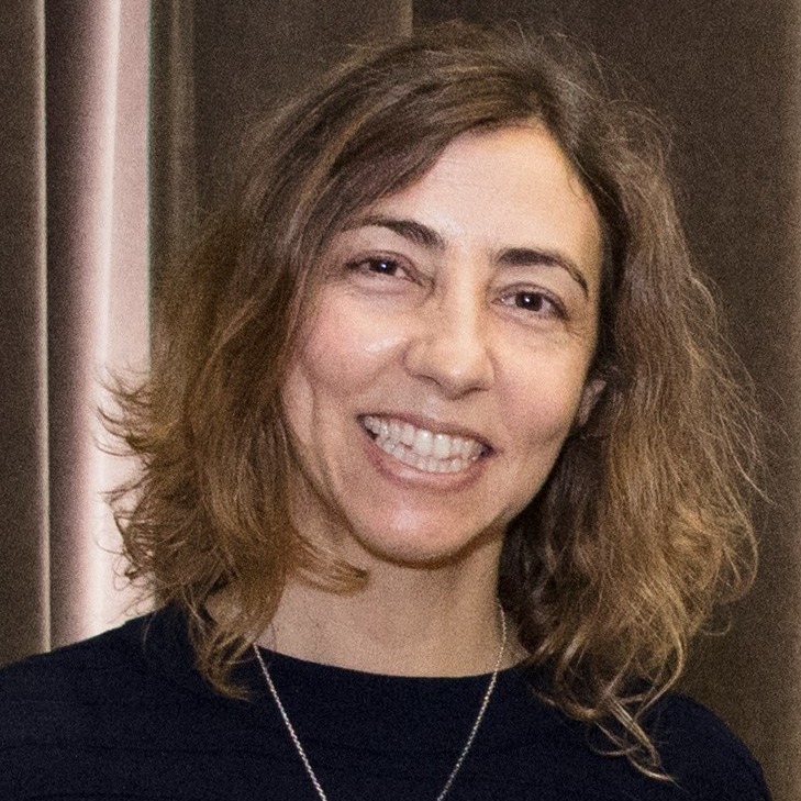Dr. Nídia Dana Lourenço