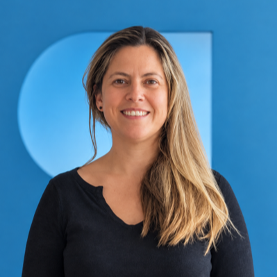 Dr. Camila Barreneche