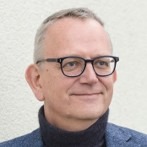 Prof. Dr. Thomas J.  Schmidt