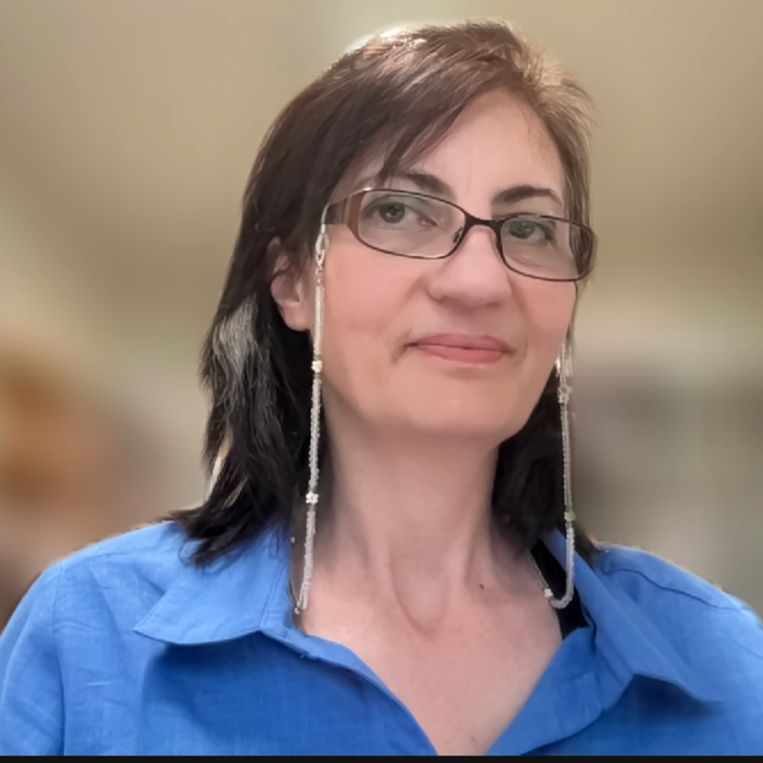 Dr. Alina Donea