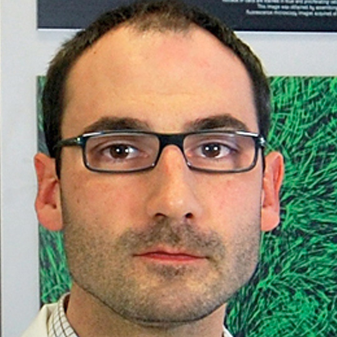 Dr. Miguel Mano
