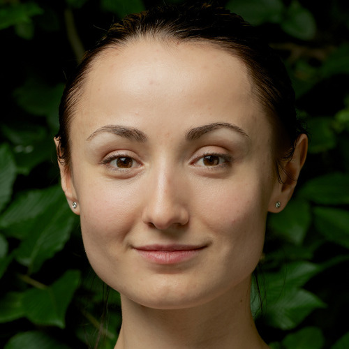 Dr. Larysa Baraban