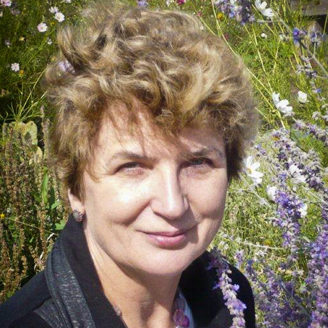 Prof. Małgrzata Kujawińska