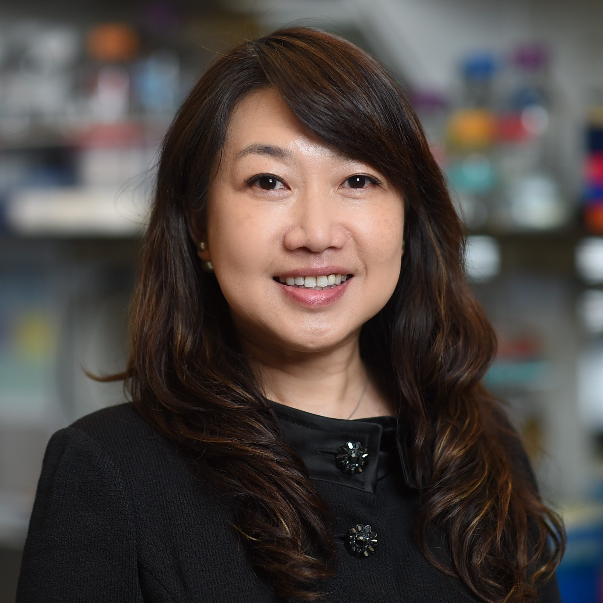 Prof. Gloria H. Su
