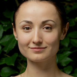 Dr. Larysa Baraban