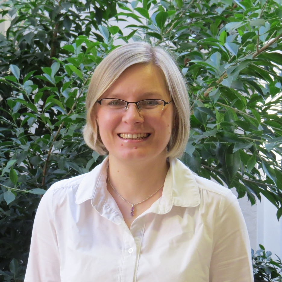 Dr. Lidia Tajber