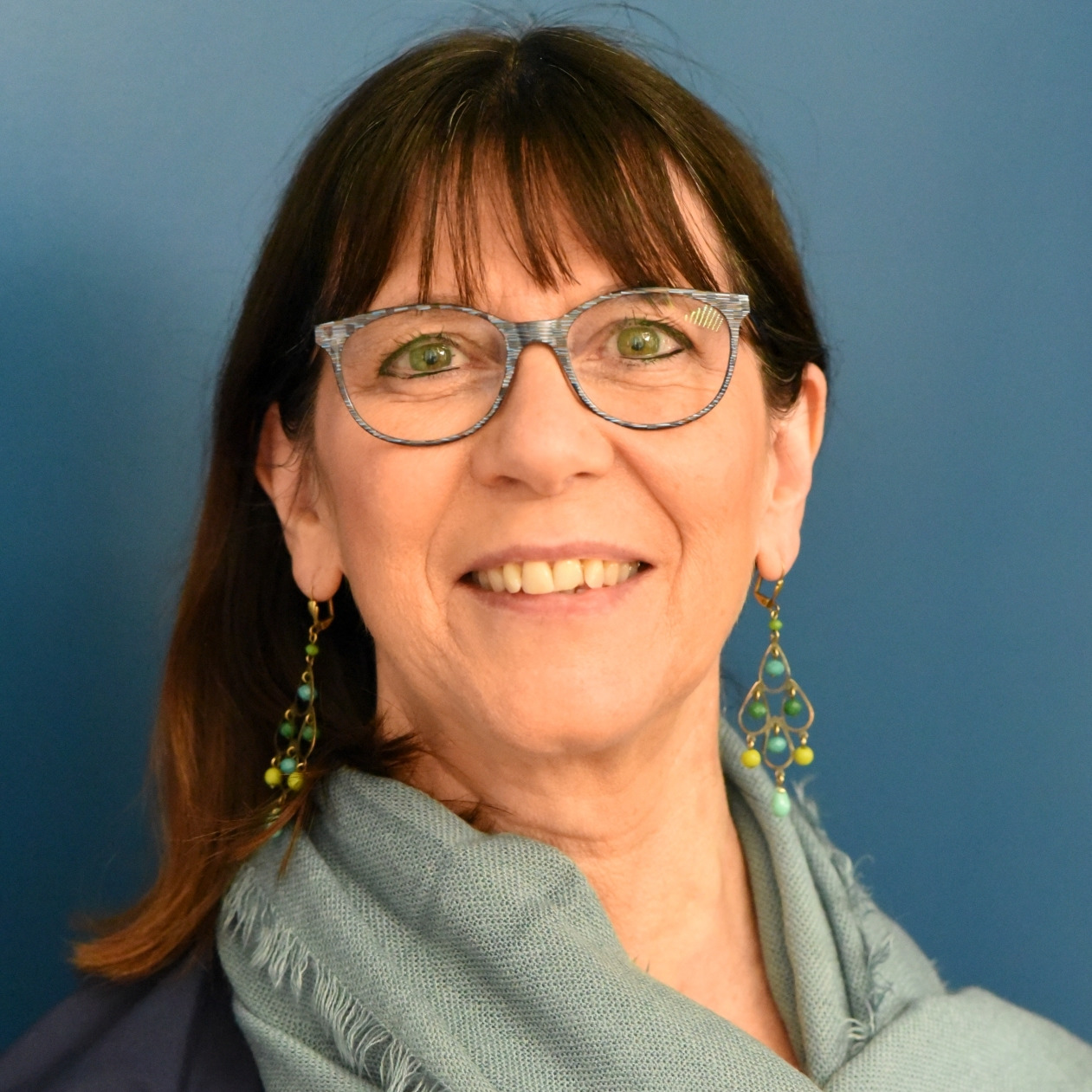 Dr. Elisabeth Lojou