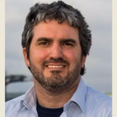 Dr. Igor Chaves