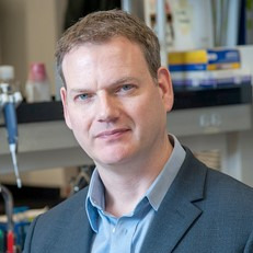 Dr. Douglas Thomas