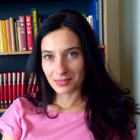Prof. Dr. Alina Maria Holban