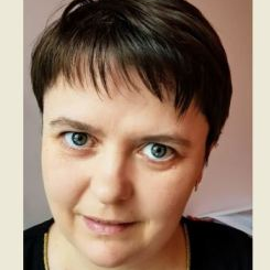 Dr. Iwona Dąbkowska