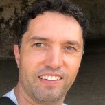 Dr. Fabián Casas