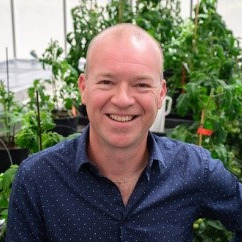 Prof. Dr. Bart Thomma