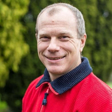 Prof. Simon Edwards