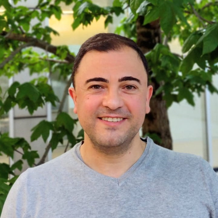Dr. Manuel López-Vicente