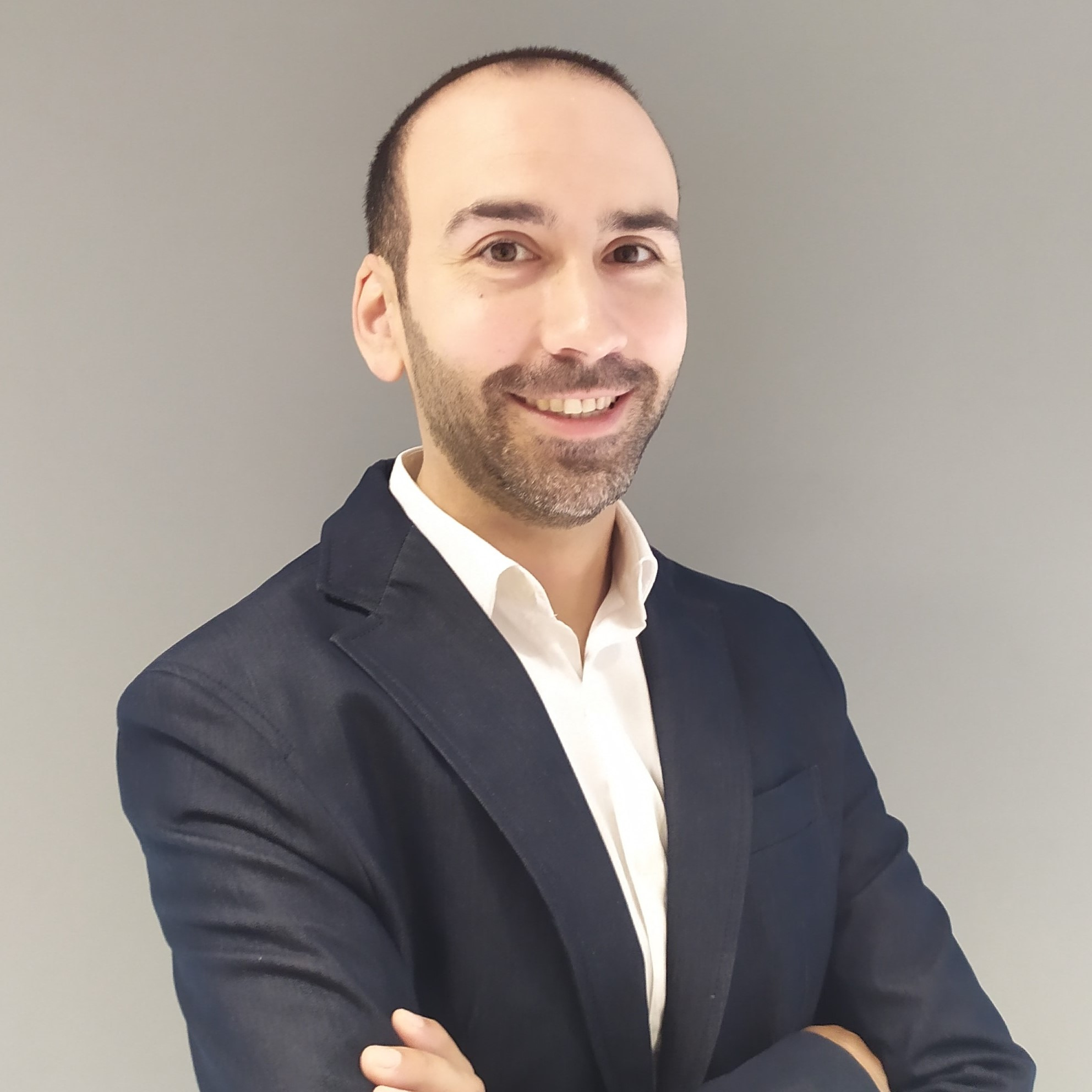Dr. Unai Vicario