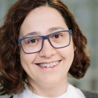 Dr. Montserrat Barcena