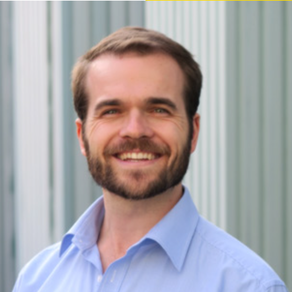 Dr. Lukasz Swiatek