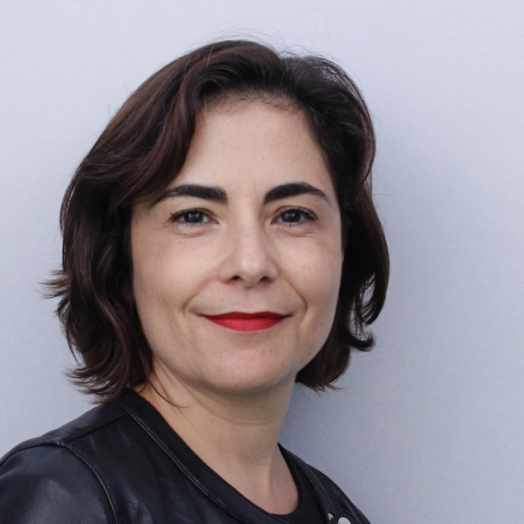 Dr. Livia Lazzaro Rezende