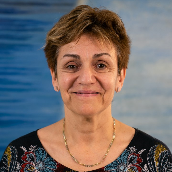 Dr. Anna Sureda