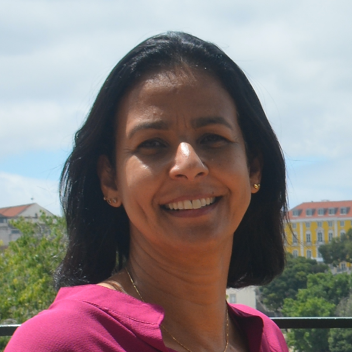 Prof. Dr. Regina Menezes