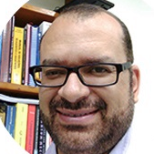 Prof. Dr. Osvaldo Andrade Santos-Filho