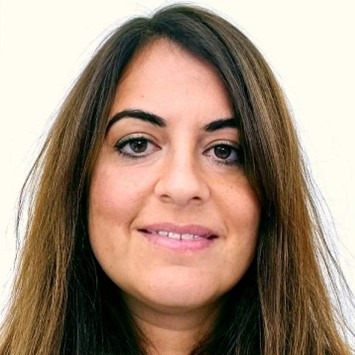 Dr. Esther Natalie Oliva