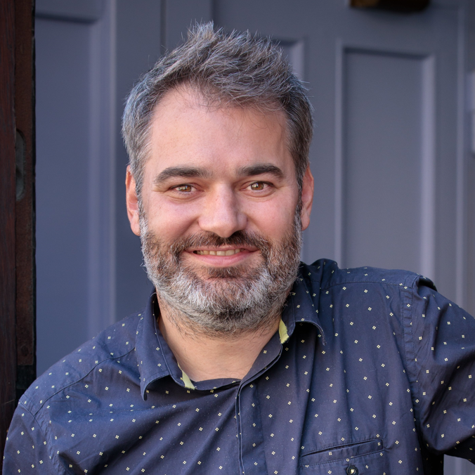 Dr. Vincent Hyenne