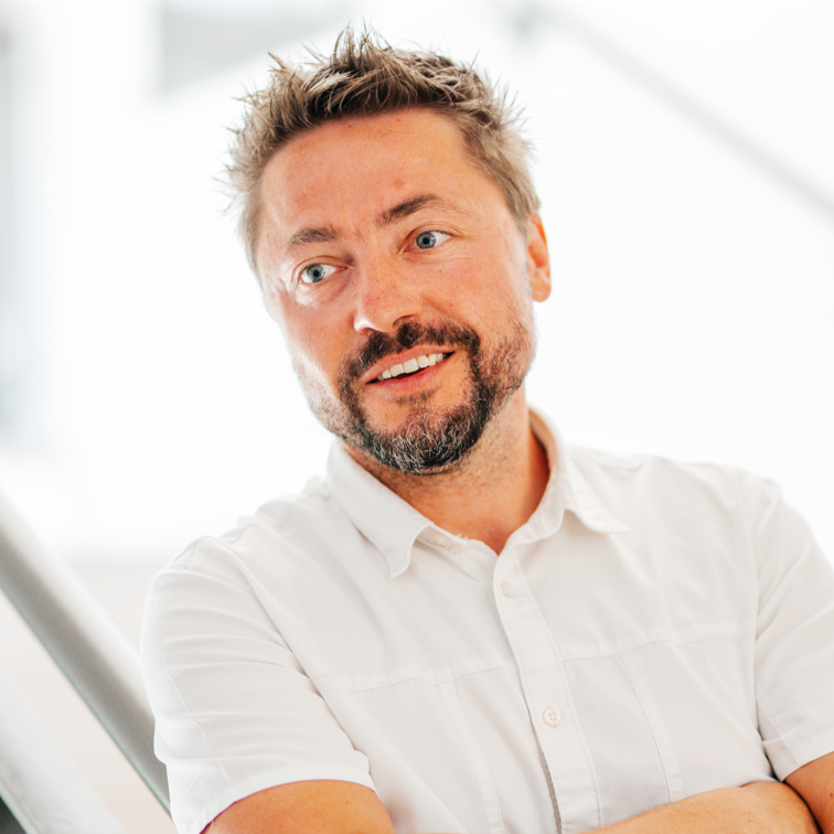 Prof. Dr. Emil Juvan