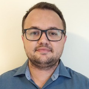 Prof. Dr. Tiago Almeida Silva