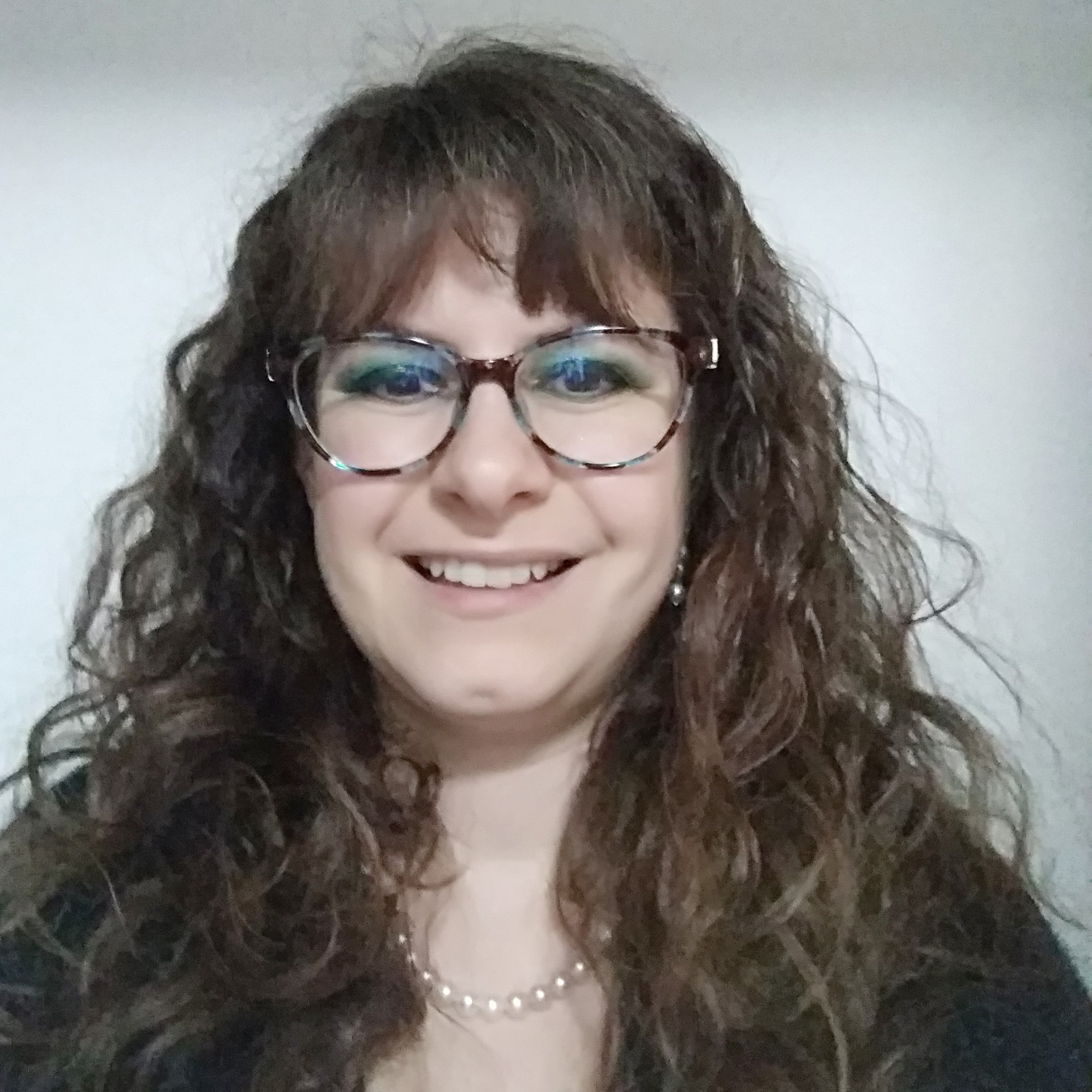 Dr. Elisa Belluzzi