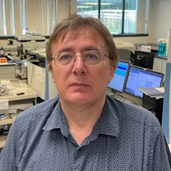 Dr. Zoran Minic