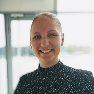 Dr. Anja Holm