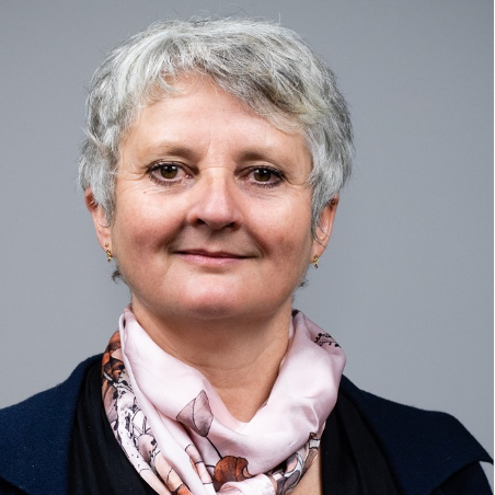 Dr. Muriel Thomas