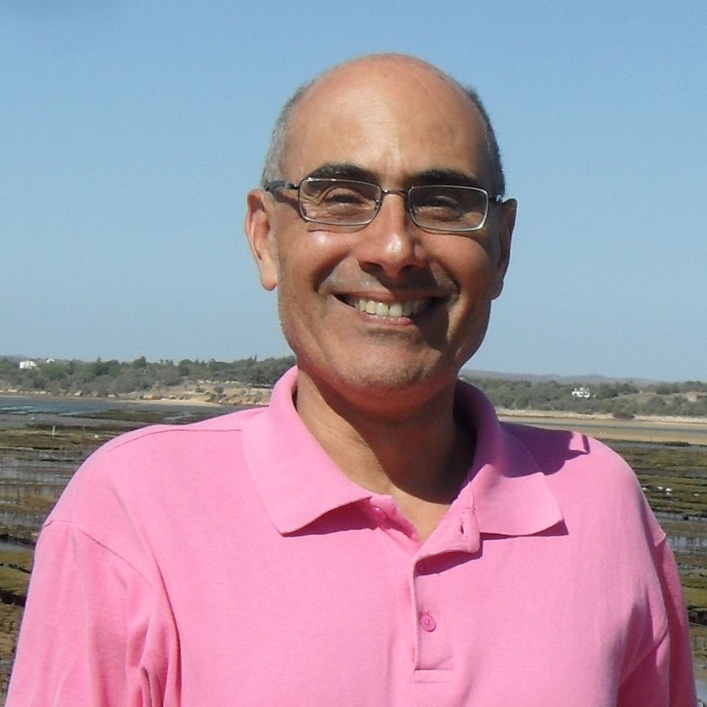 Dr. Paulo Vale