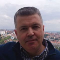Dr. Luis Dias