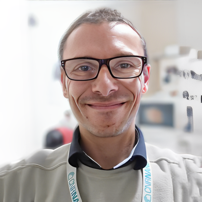 Dr. Marco Cecchini