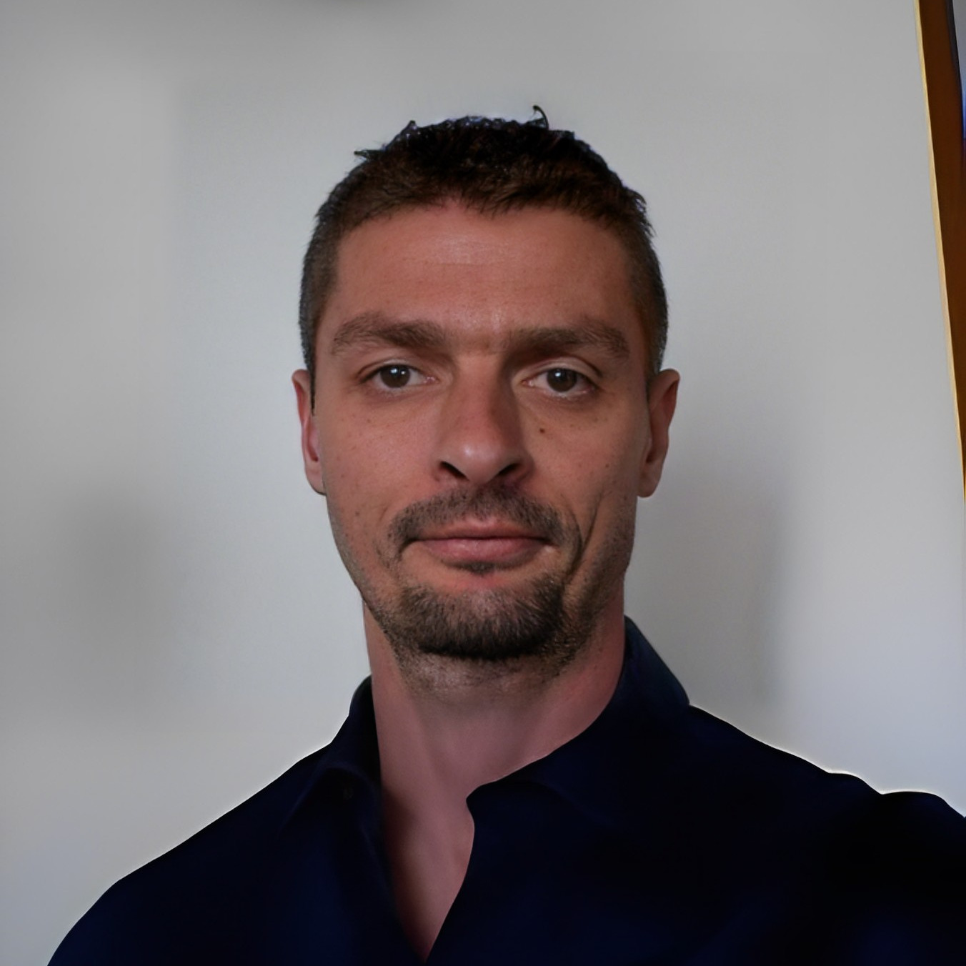 Dr. Marc Maresca