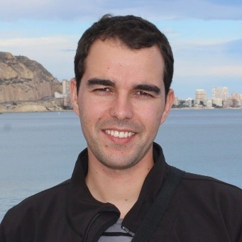 Dr. Victor Rolo Romero