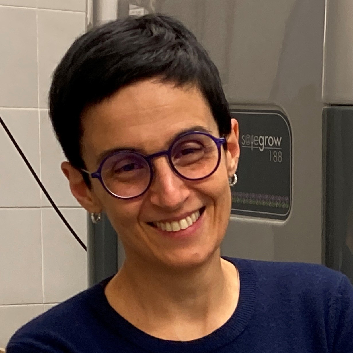 Dr. Laura Poliseno