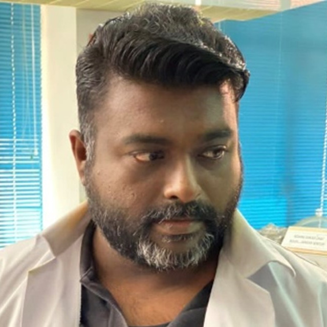 Dr. Kuhan Chandru