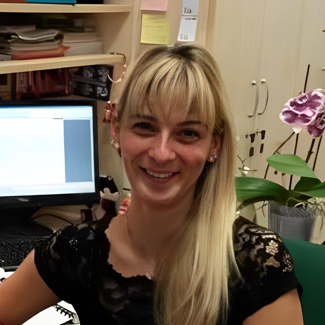 Dr. Brigitta Tóth