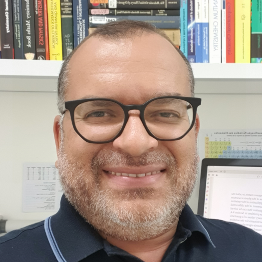 Prof. Dr. Osvaldo Andrade Santos-Filho