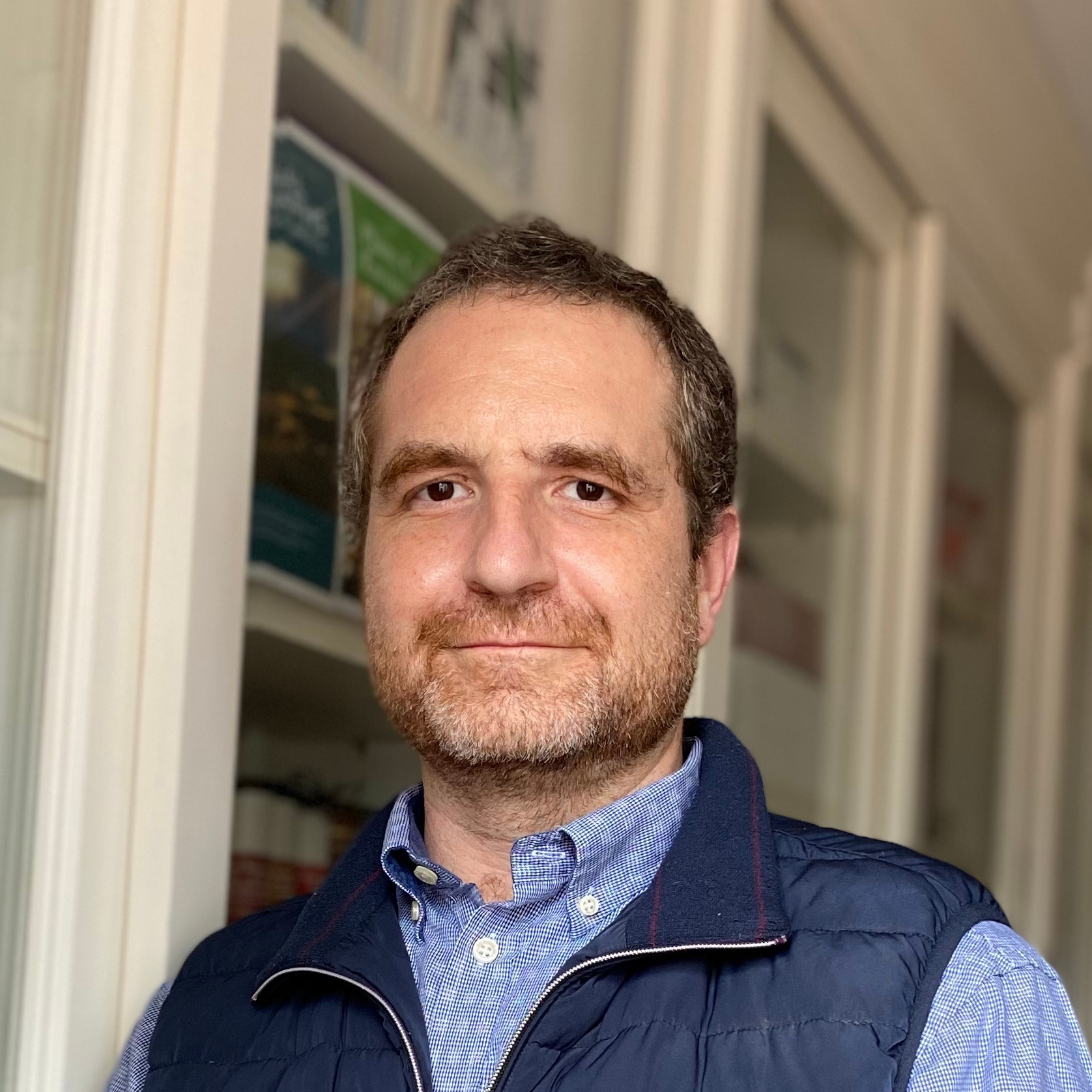 Prof. Dr. Víctor Resco de Dios