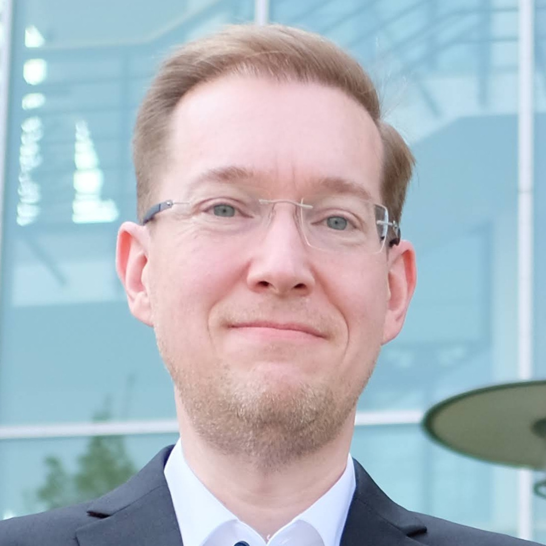 Dr. Dirk W. Lachenmeier