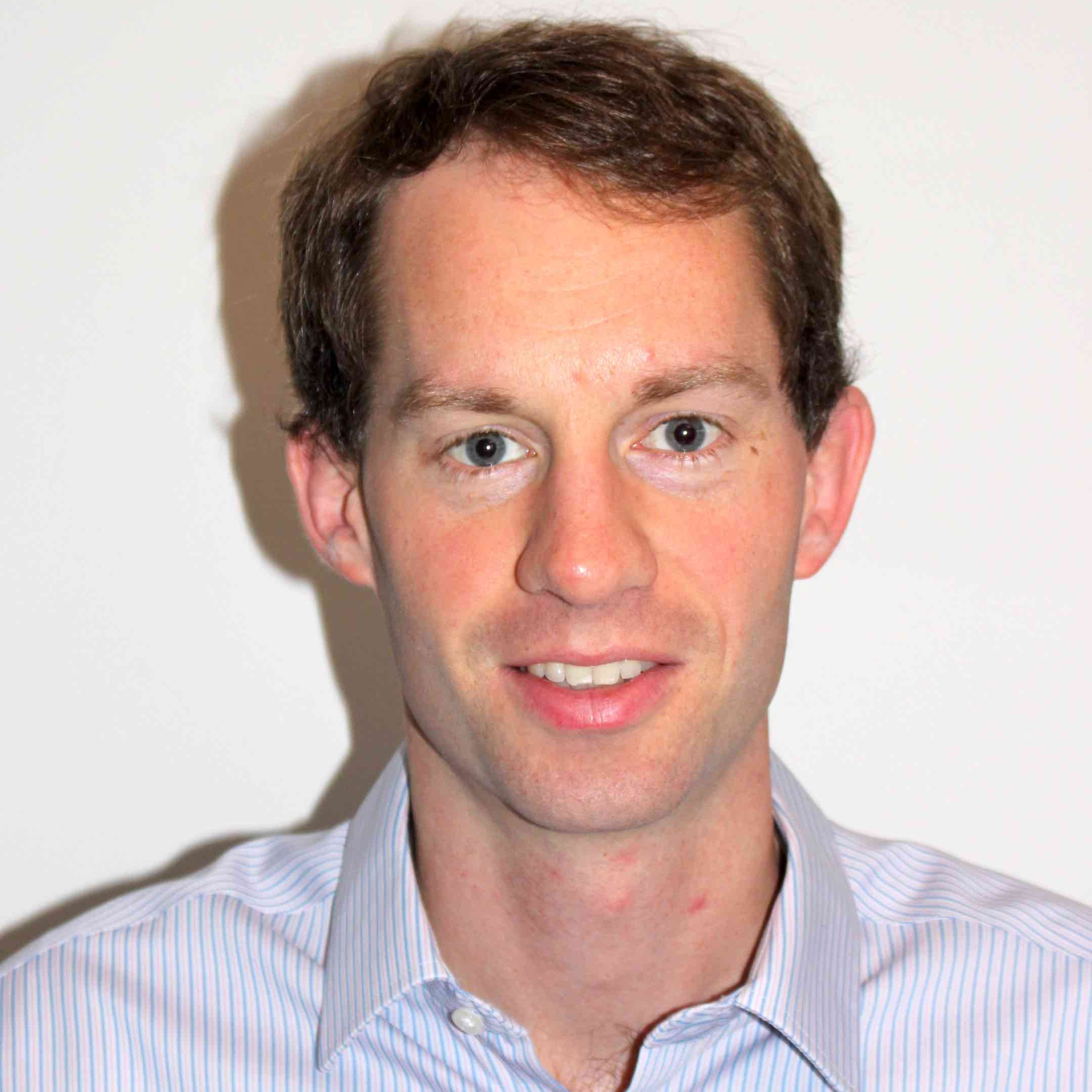 Dr. Peter Charlton