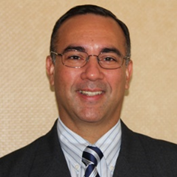 Dr. Paulo Costa